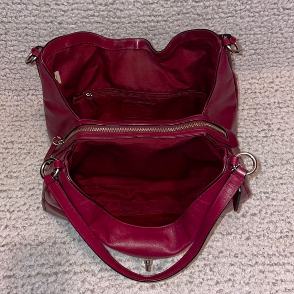 Coach Carlyle Smooth Leather Merlot Shoulder Bag Purse - Picture 11 of 13